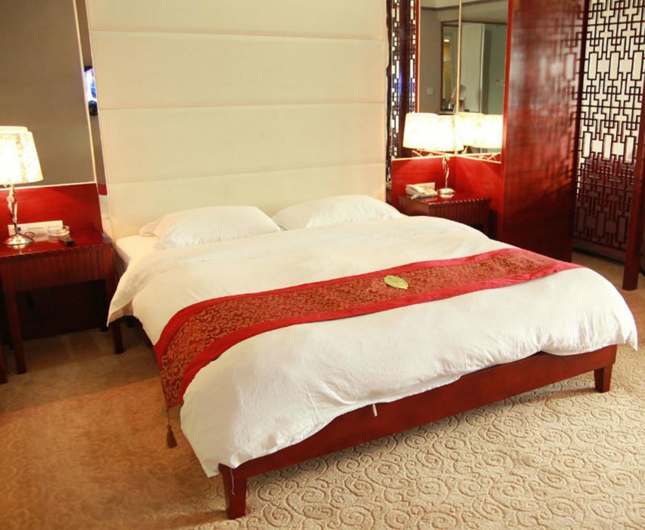 Guangzhou Yuncheng Hotel Bagian luar foto