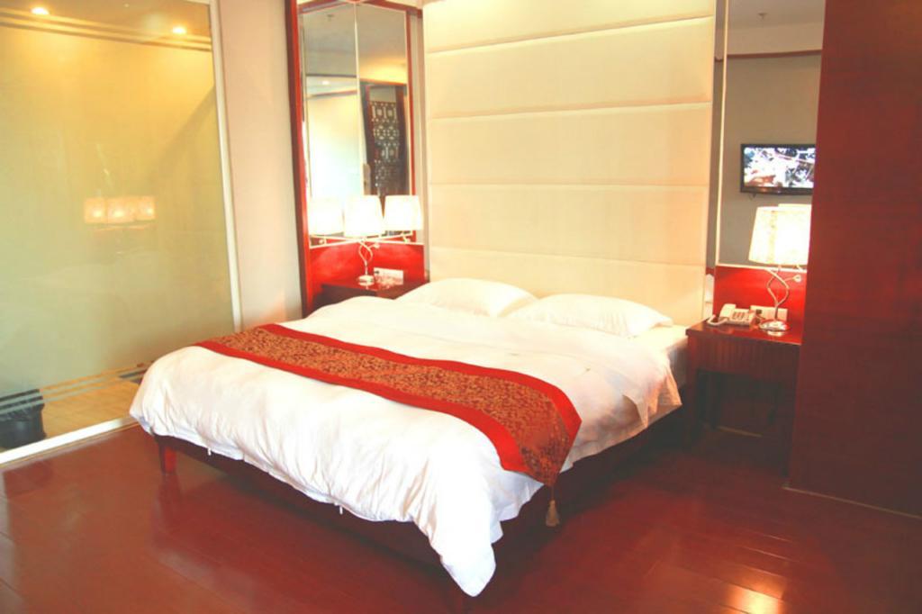 Guangzhou Yuncheng Hotel Bagian luar foto
