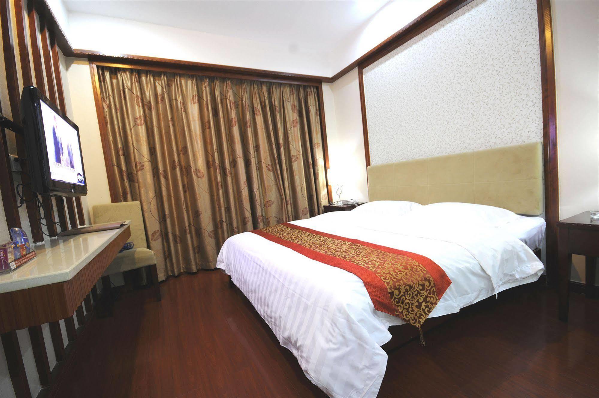 Guangzhou Yuncheng Hotel Bagian luar foto