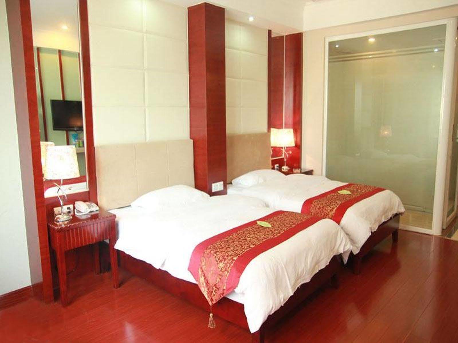 Guangzhou Yuncheng Hotel Bagian luar foto